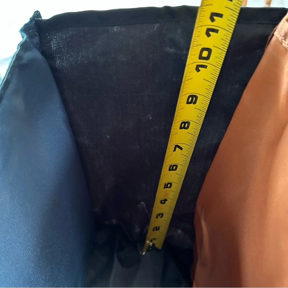 Hanging Organizer, Multicolor Lg Item, w/8 sections/shelves. Velcro Rod hanger.